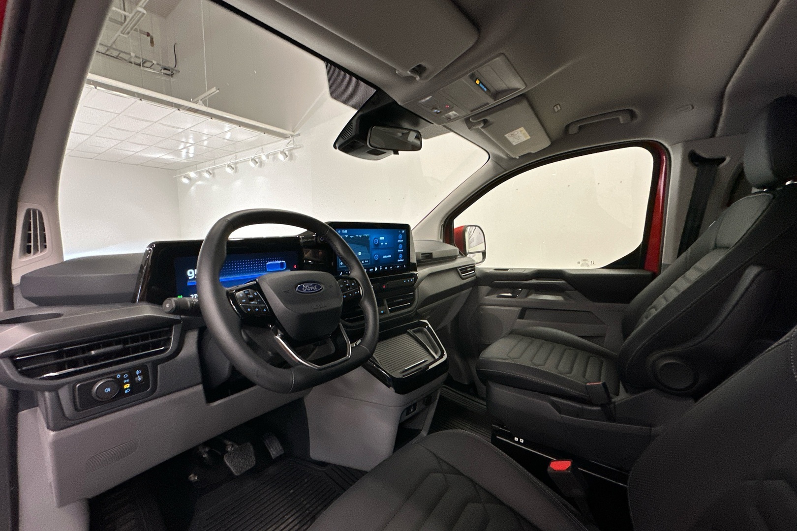 FORD Tourneo Custom 19