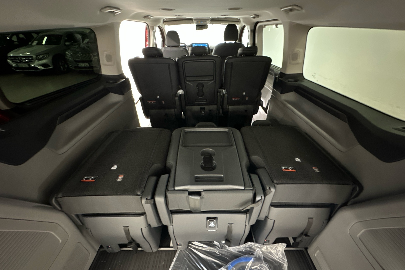 FORD Tourneo Custom 26