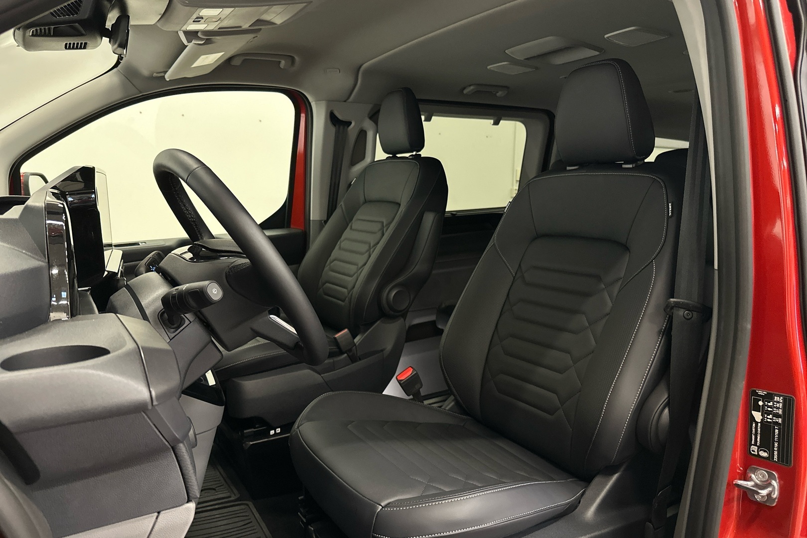 FORD Tourneo Custom 8