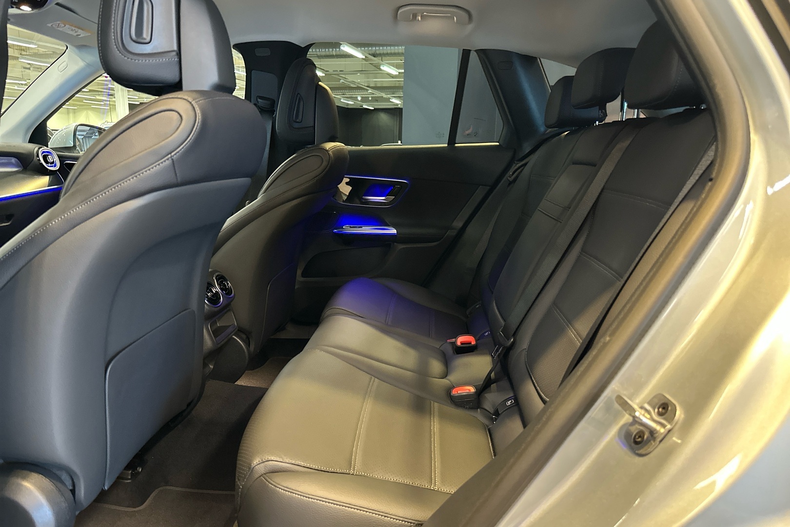 MERCEDES-BENZ GLC 2025