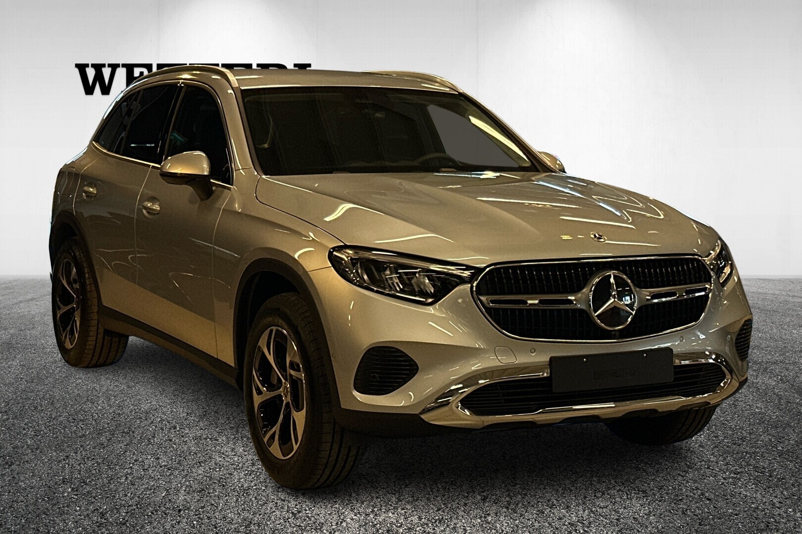 MERCEDES-BENZ GLC 2025