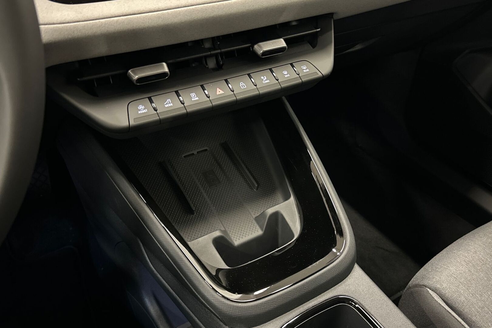 SKODA Epiq 21