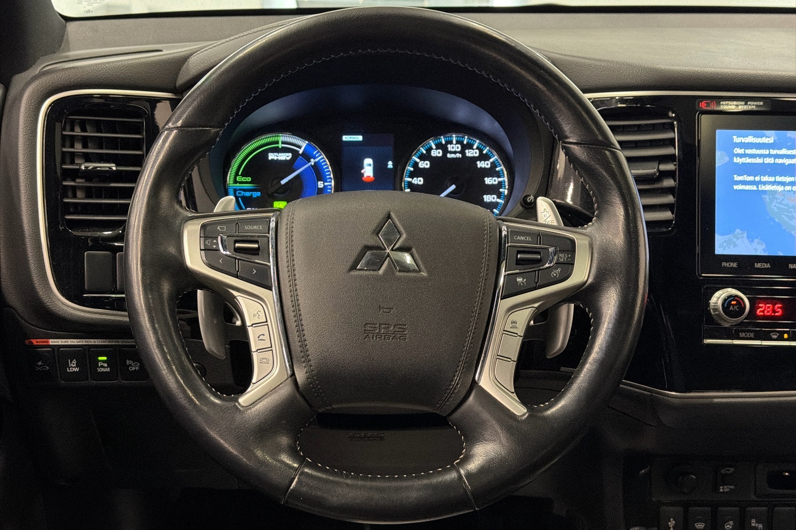 MITSUBISHI Outlander PHEV 2020