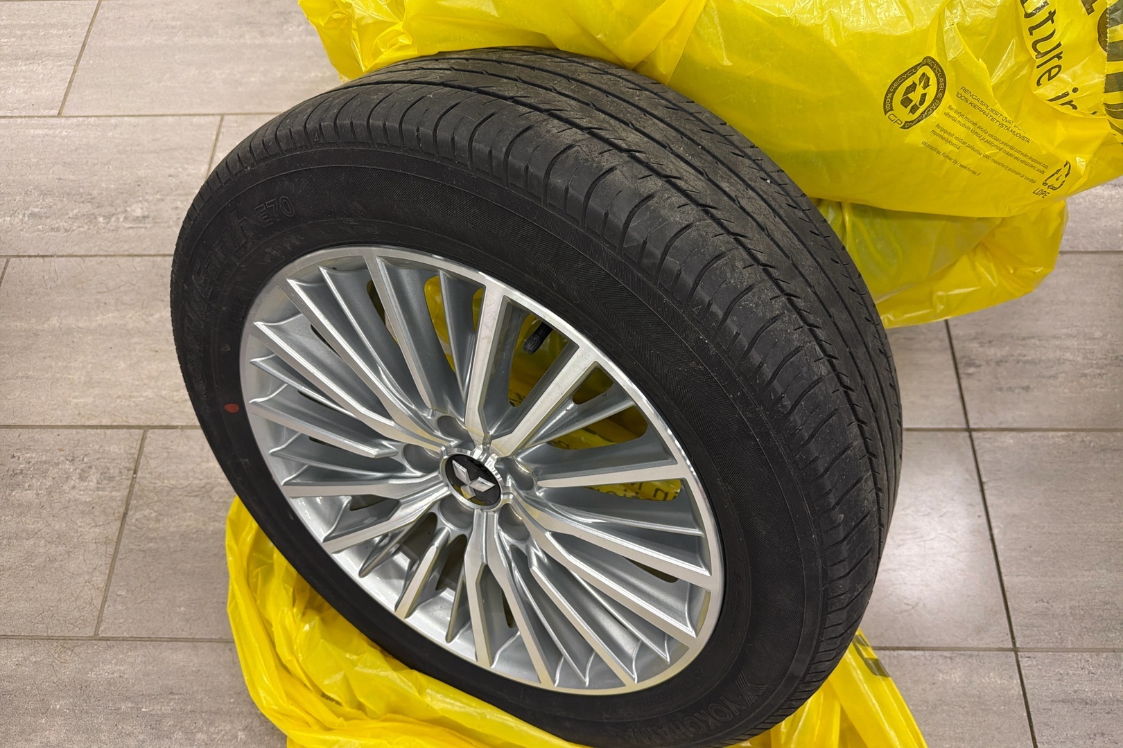 MITSUBISHI Outlander PHEV 2020