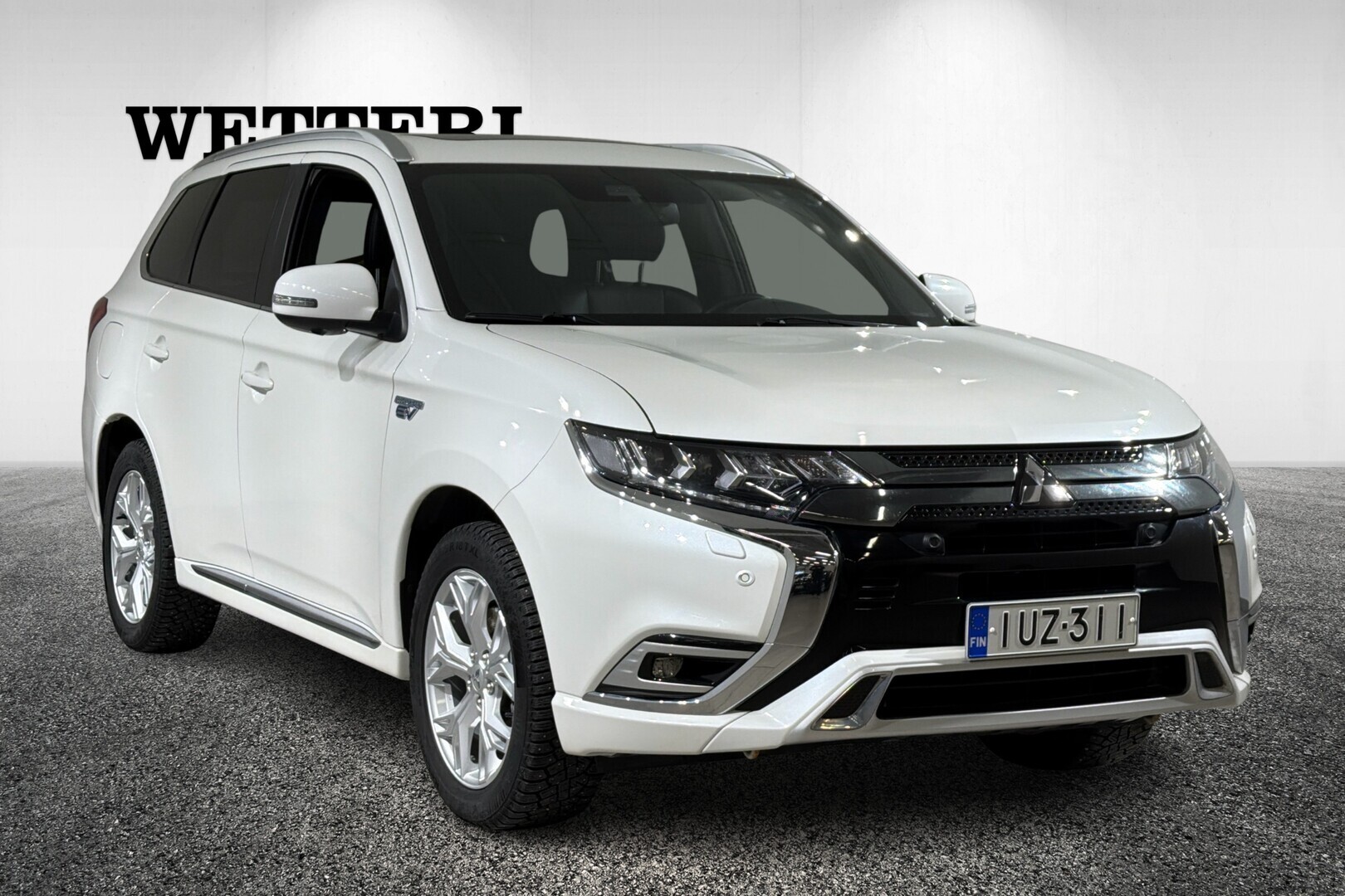 MITSUBISHI Outlander PHEV 2020