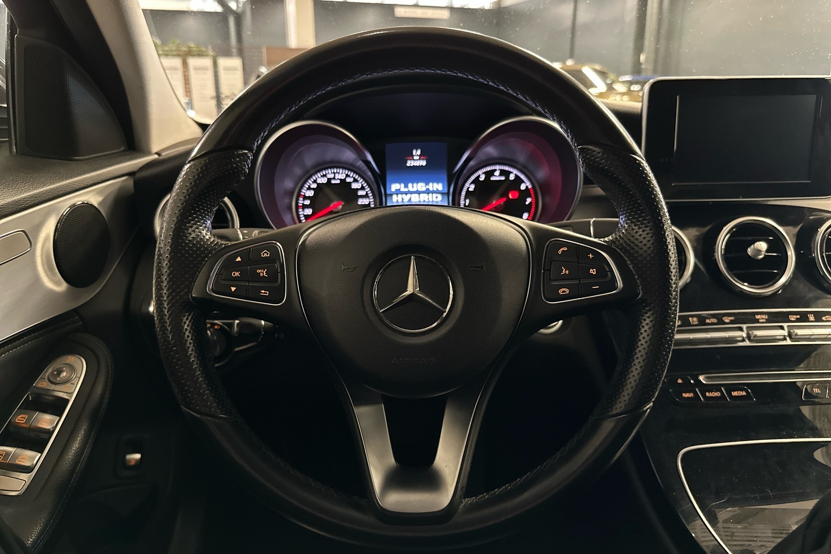 MERCEDES-BENZ C 2015