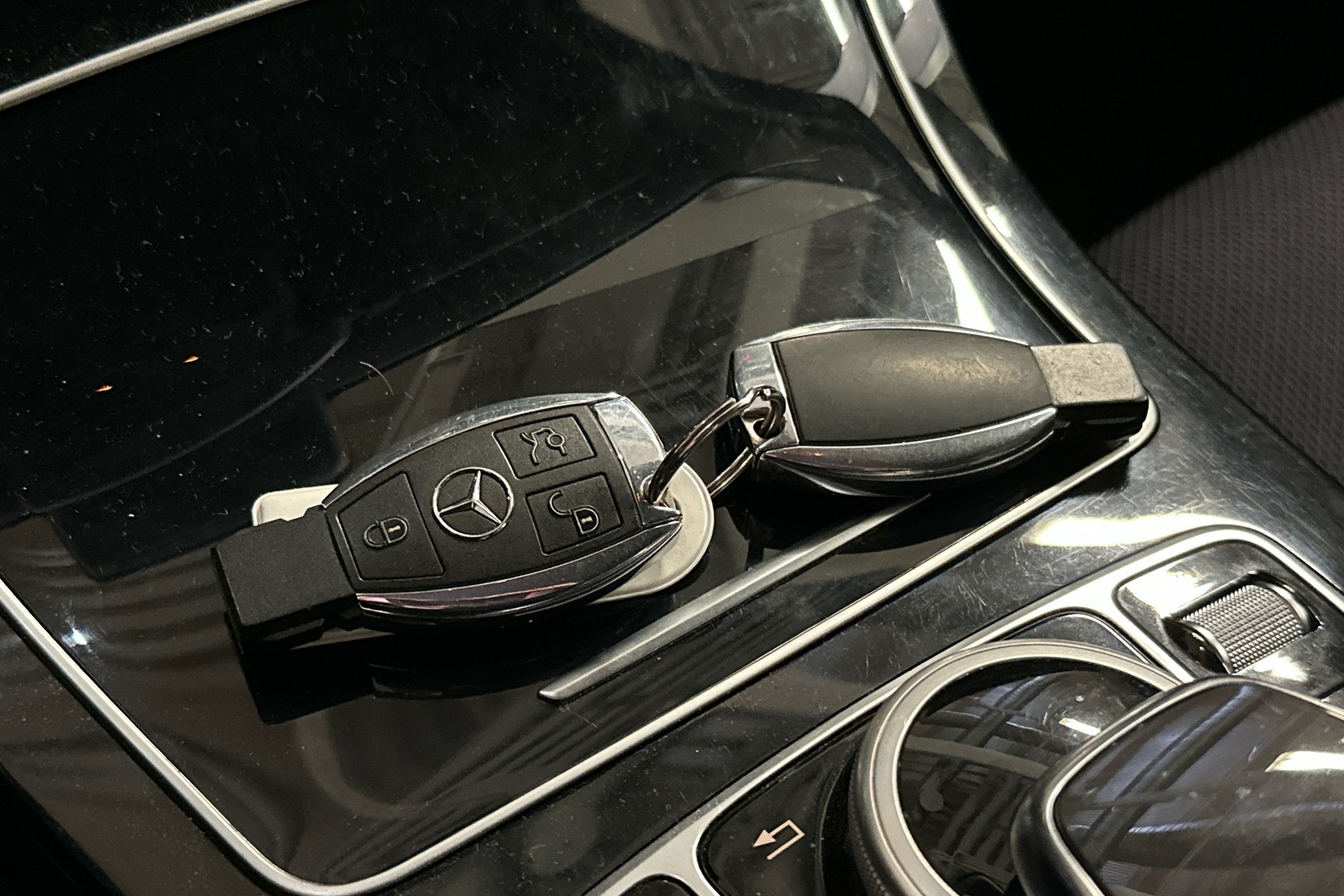 MERCEDES-BENZ C 2015