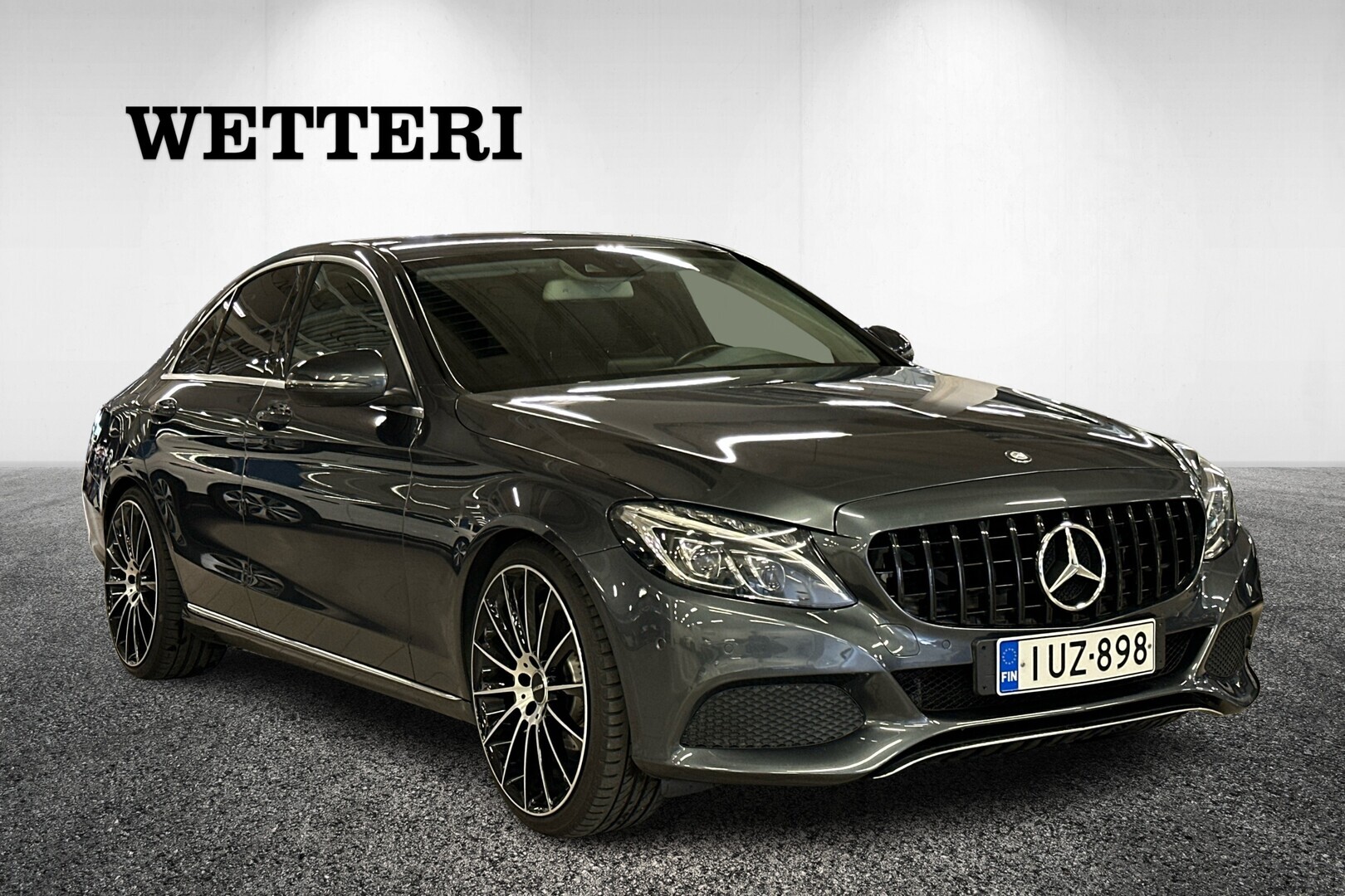 MERCEDES-BENZ C 2015