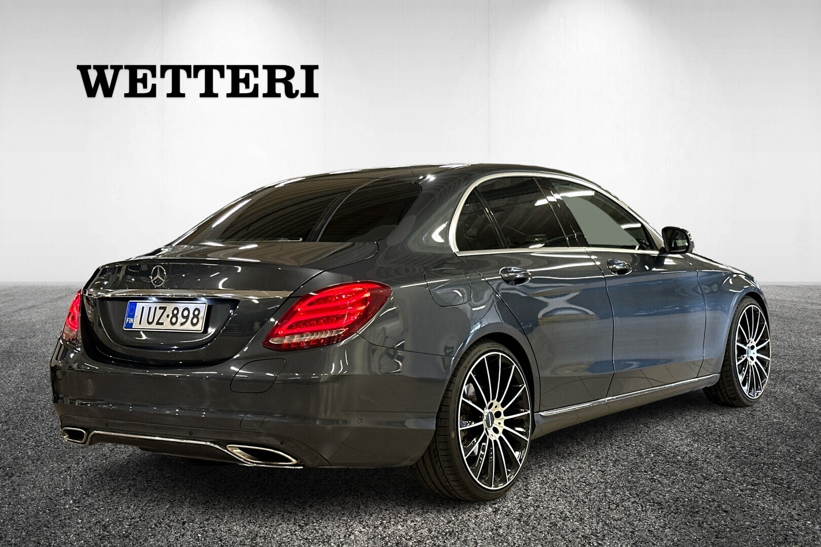 MERCEDES-BENZ C 2015