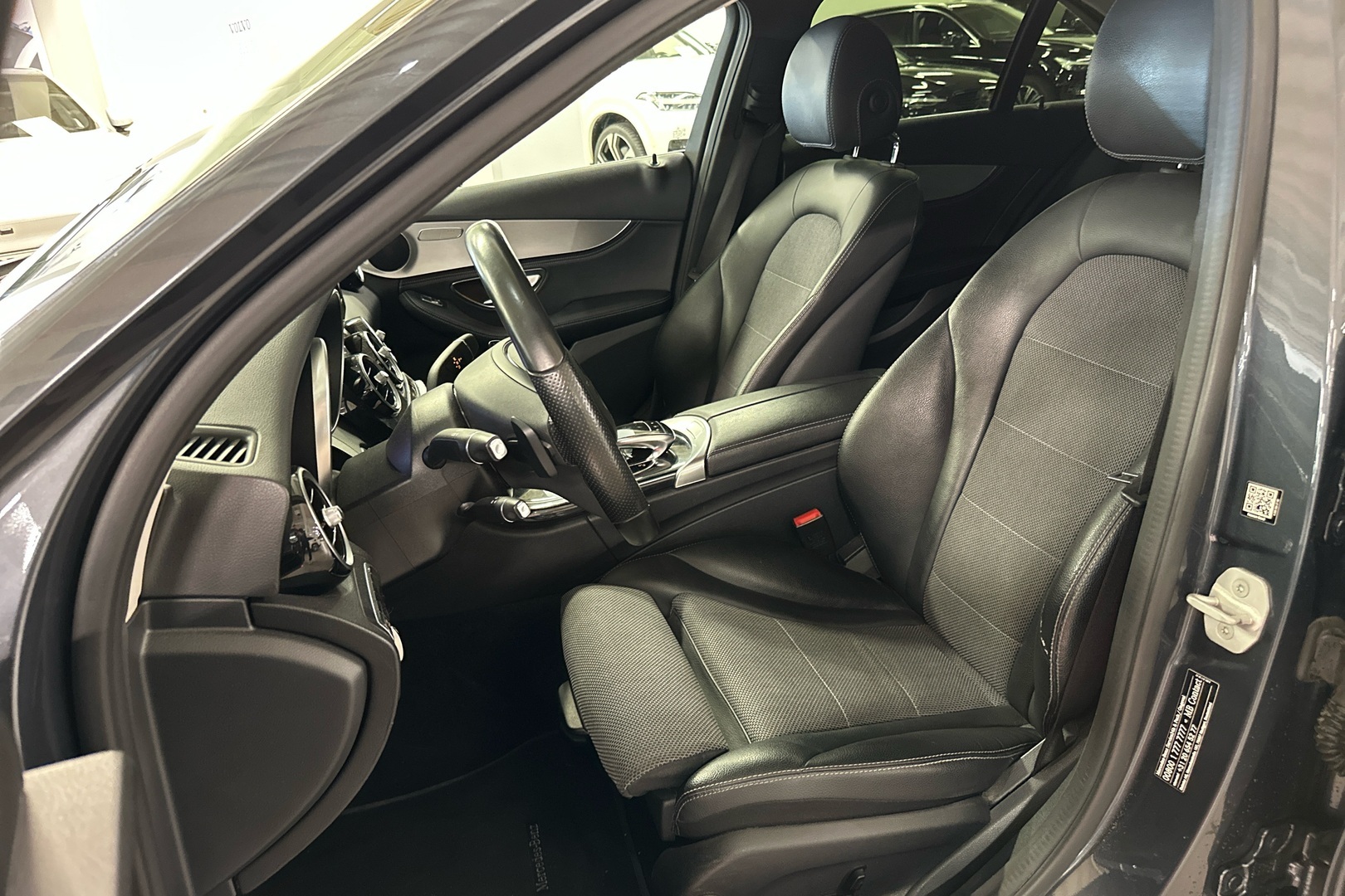 MERCEDES-BENZ C 2015