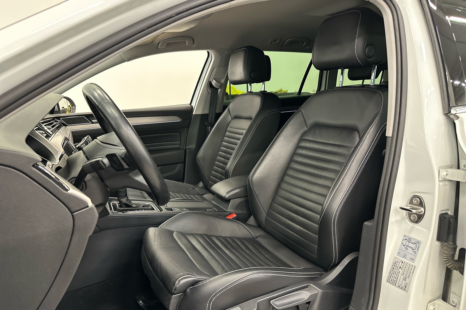 VOLKSWAGEN Passat 2020