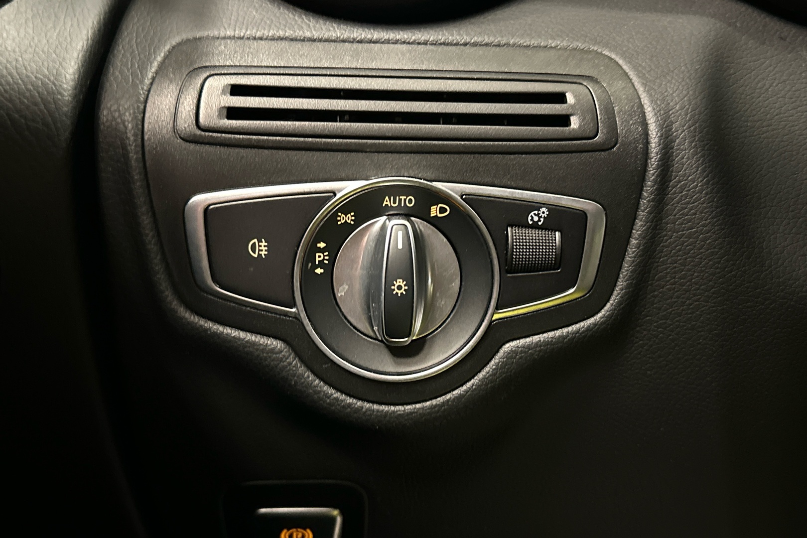 MERCEDES-BENZ GLC 2021