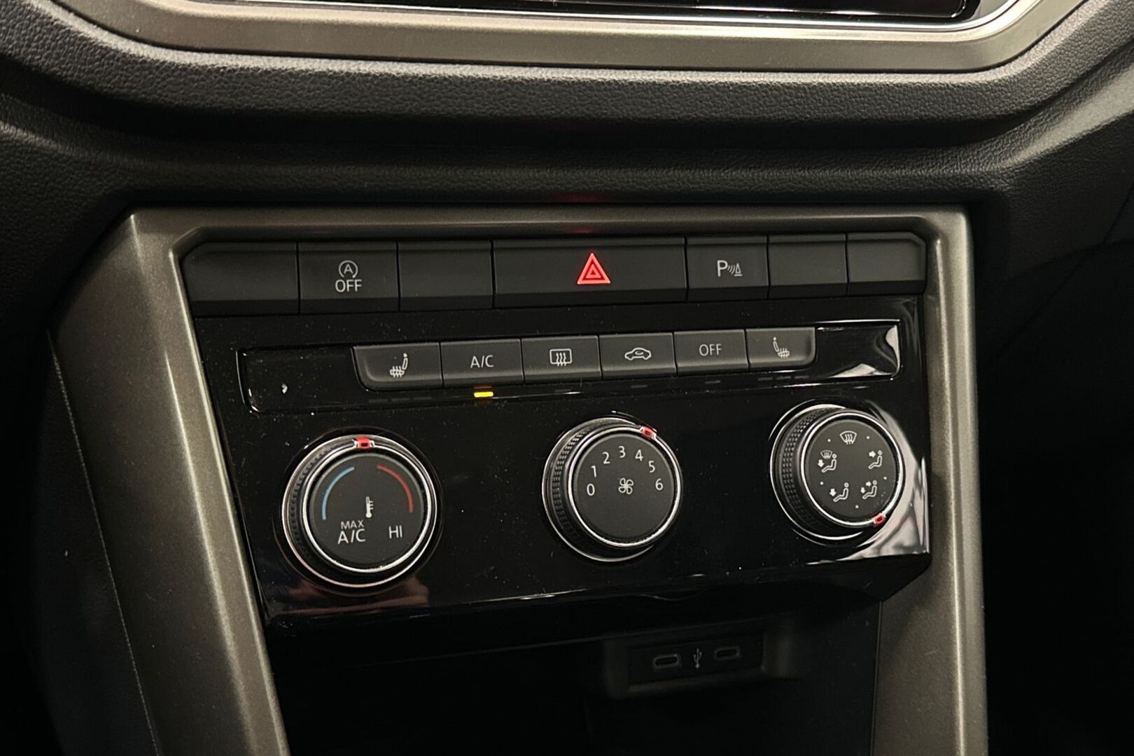 VOLKSWAGEN T-Roc 2020