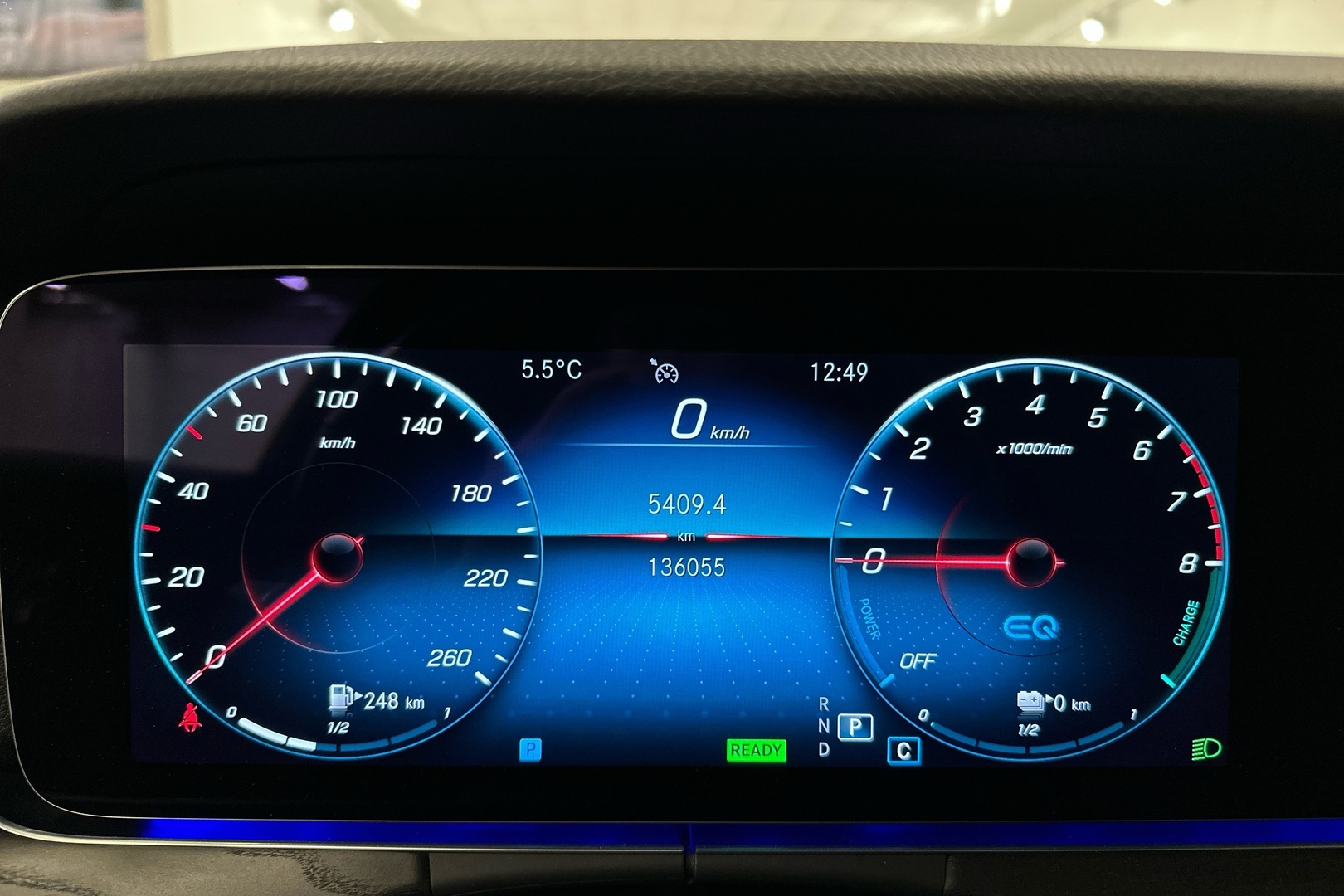 MERCEDES-BENZ E 2021