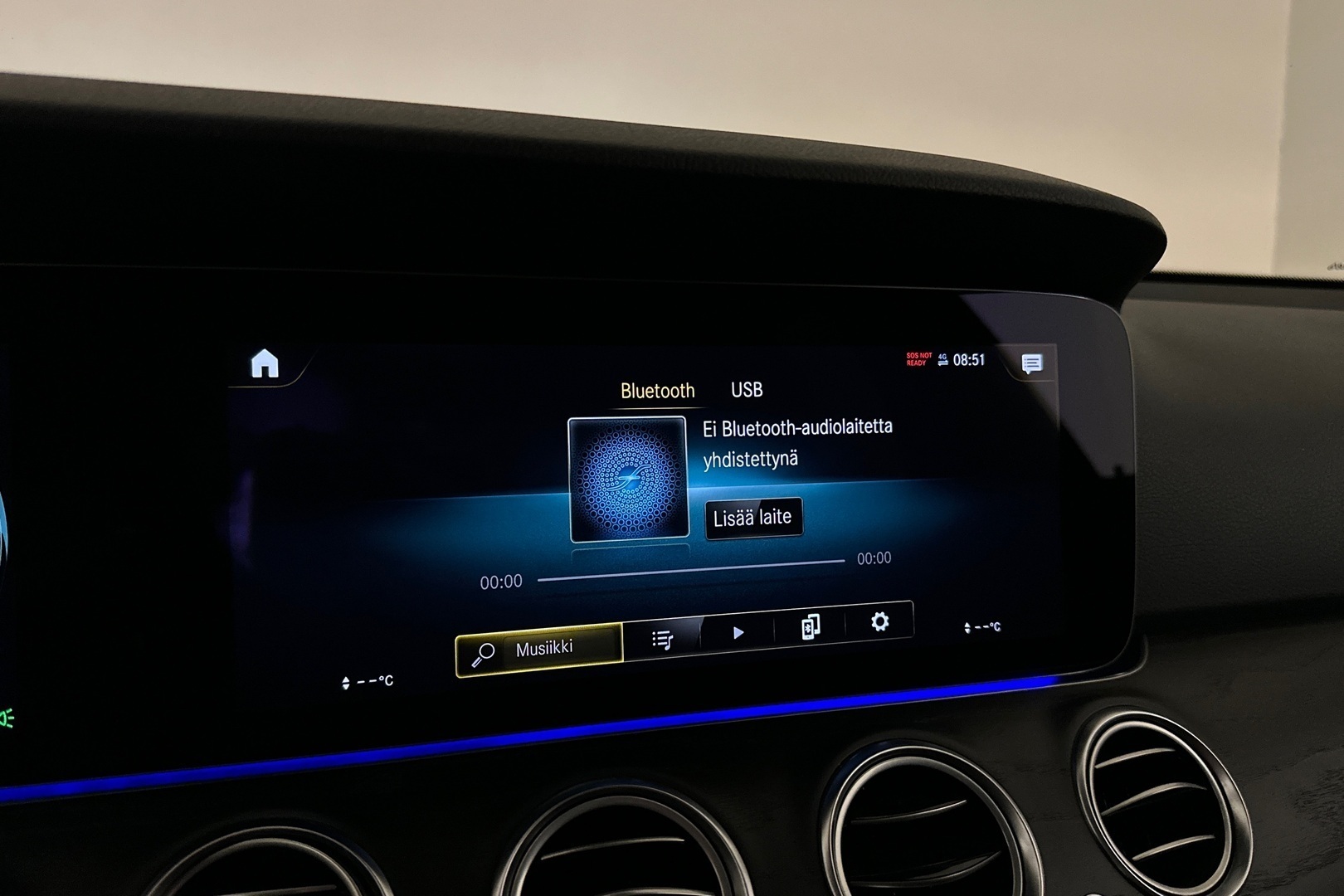 MERCEDES-BENZ E 2021