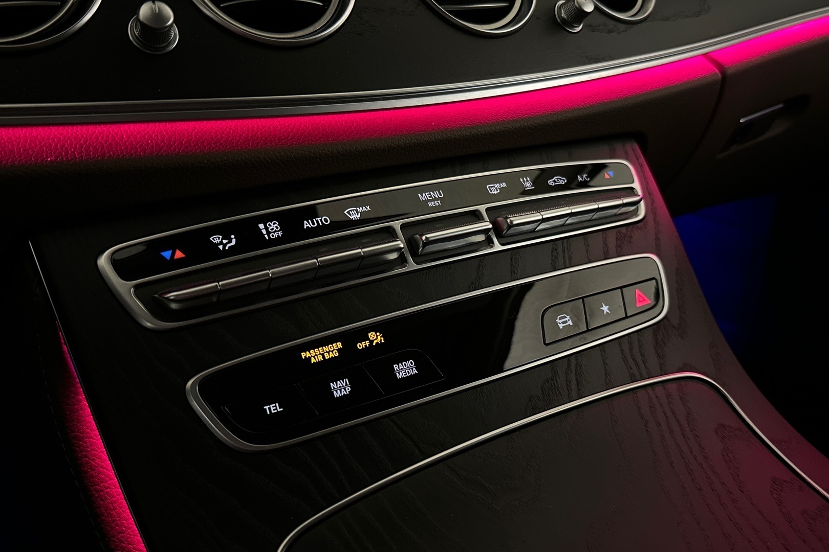 MERCEDES-BENZ E 2021