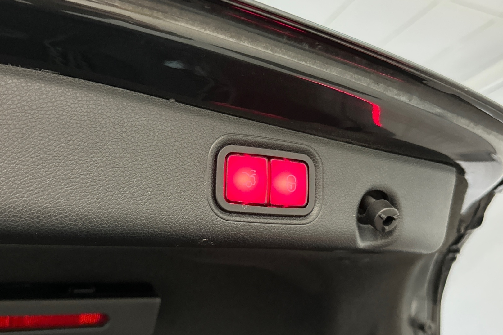 MERCEDES-BENZ E 2021