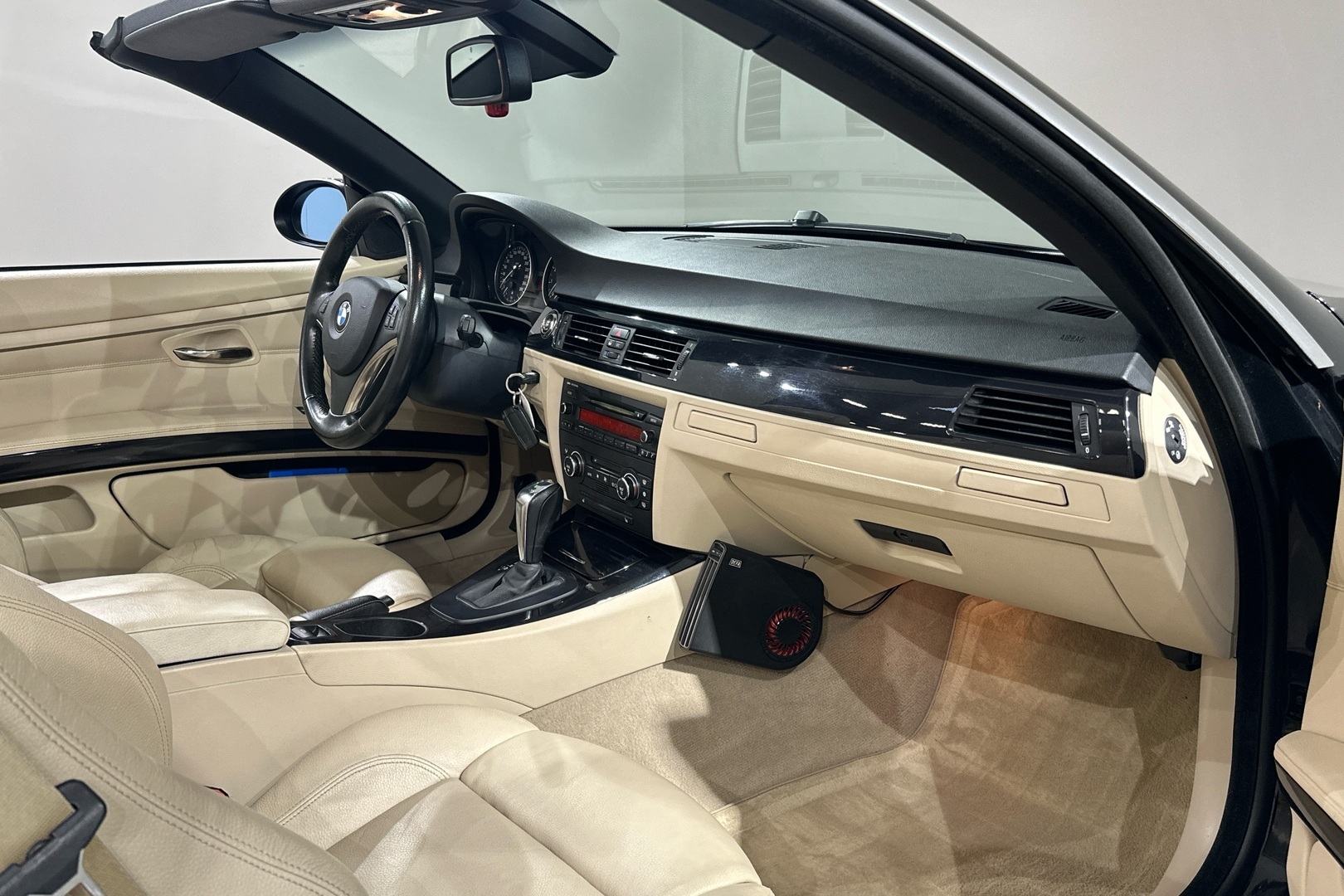 BMW 325 2008
