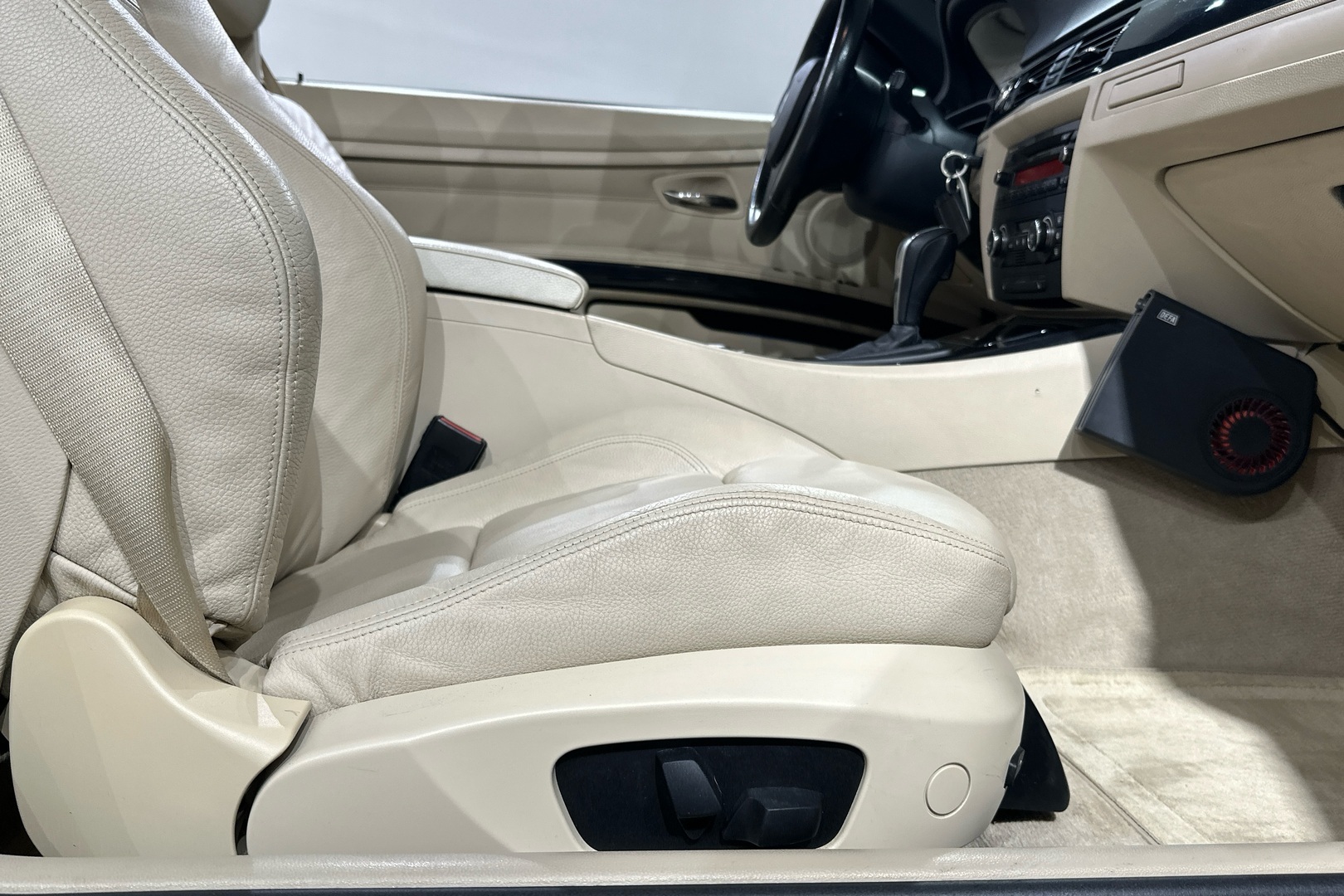 BMW 325 2008
