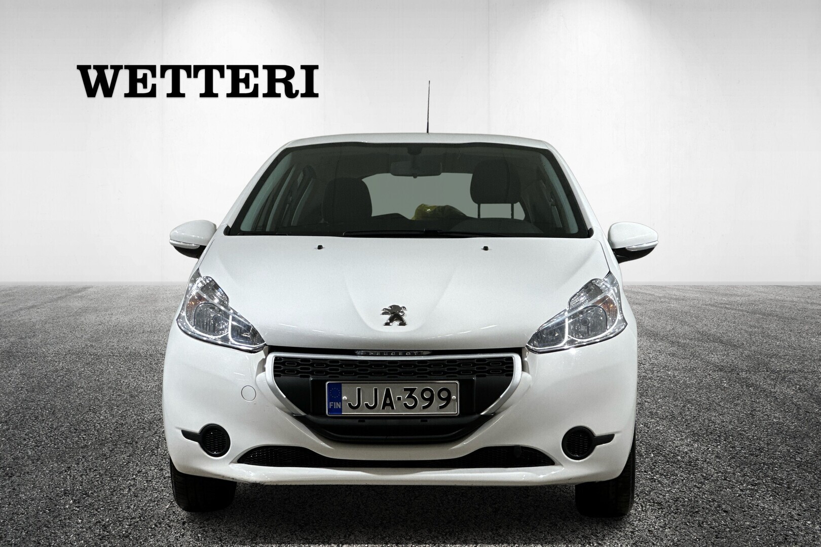 PEUGEOT 208 2013