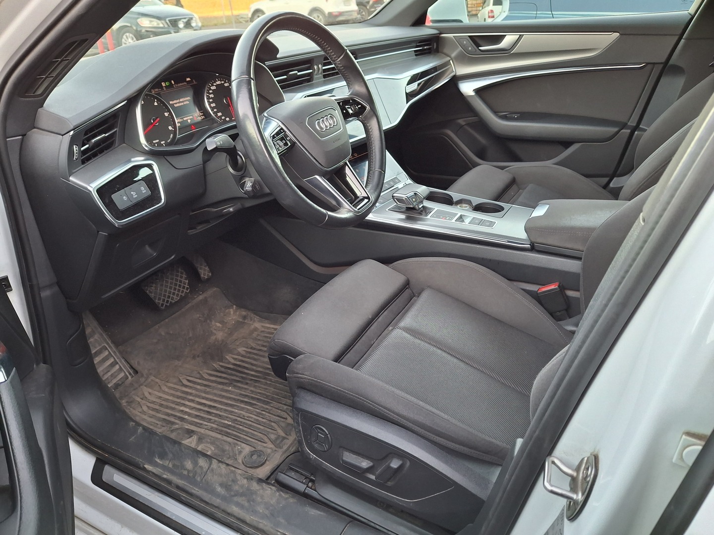 AUDI A6 2019