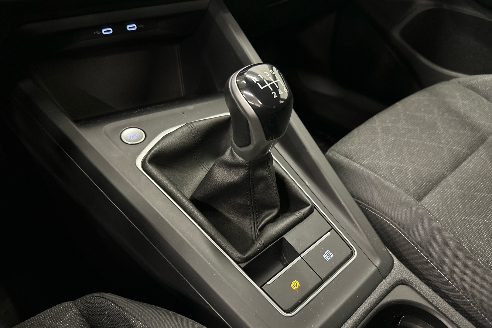 VOLKSWAGEN Golf 2020