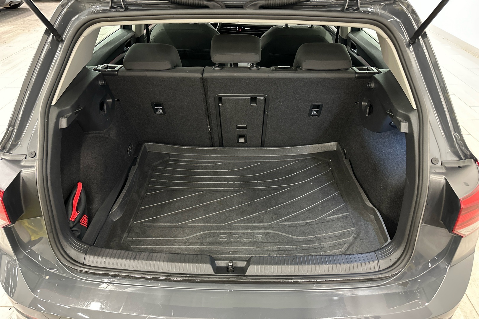 VOLKSWAGEN Golf 2020