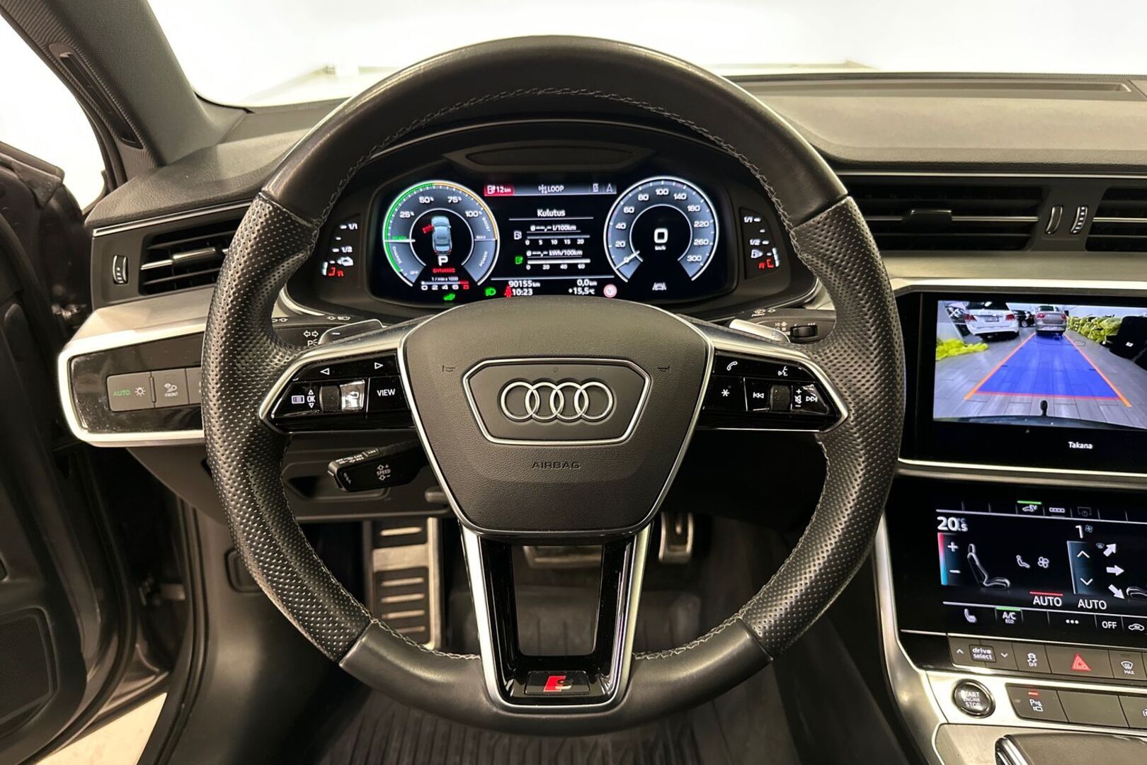 AUDI A6 2021