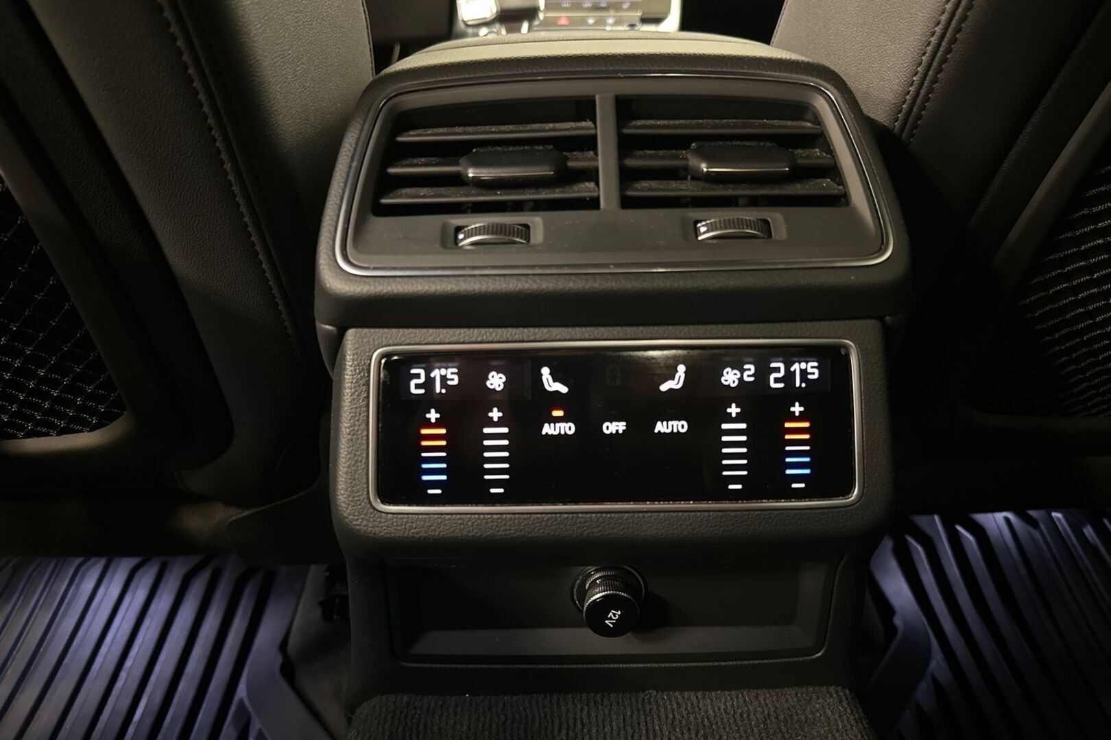 AUDI A6 2021