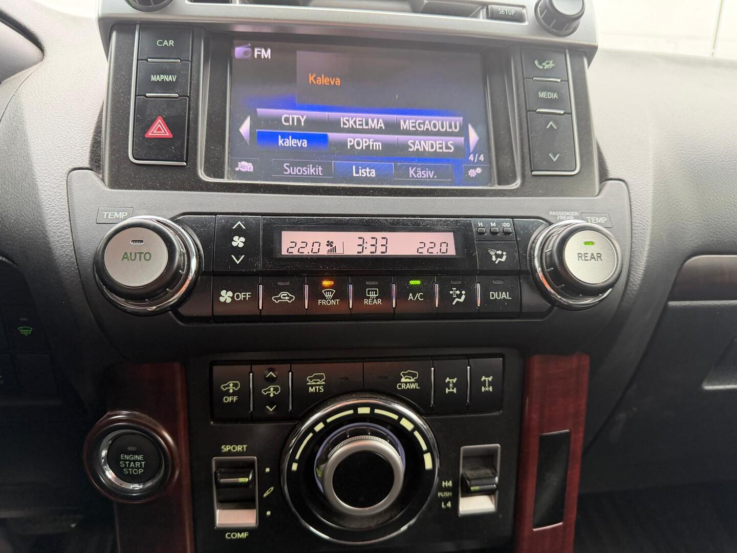 TOYOTA Land Cruiser 2017