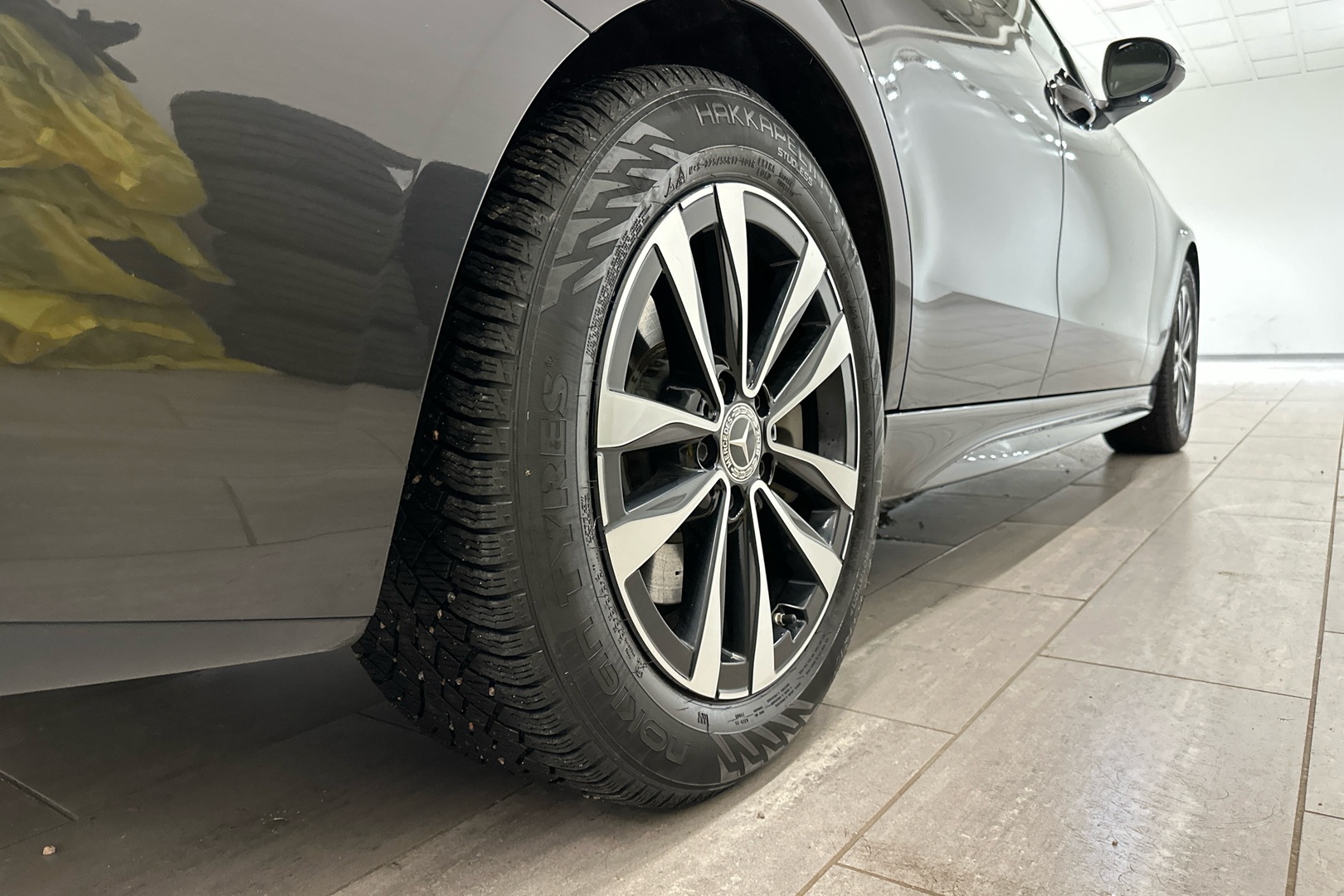 MERCEDES-BENZ C 2023