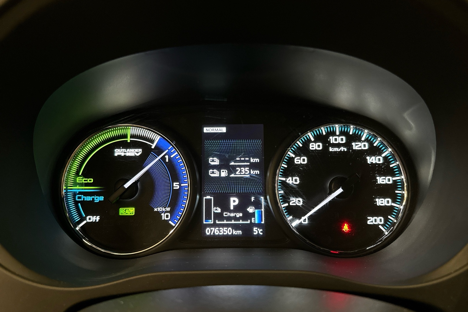 MITSUBISHI Outlander PHEV 2021