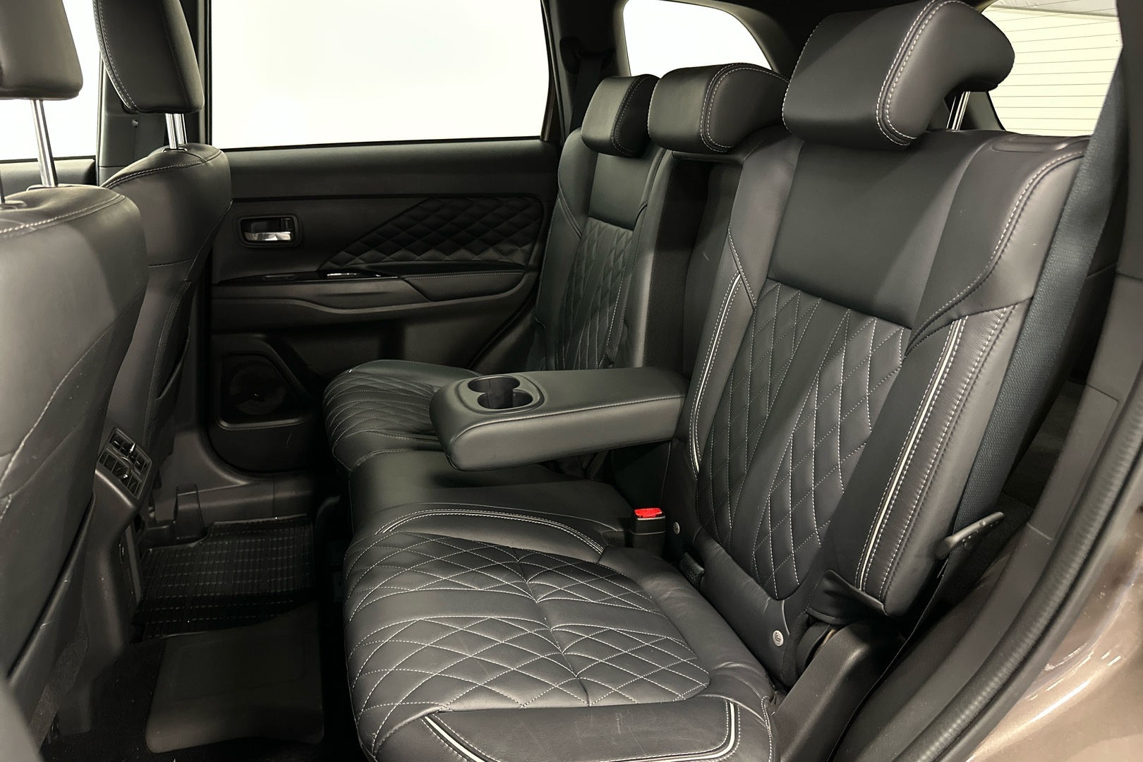 MITSUBISHI Outlander PHEV 2021