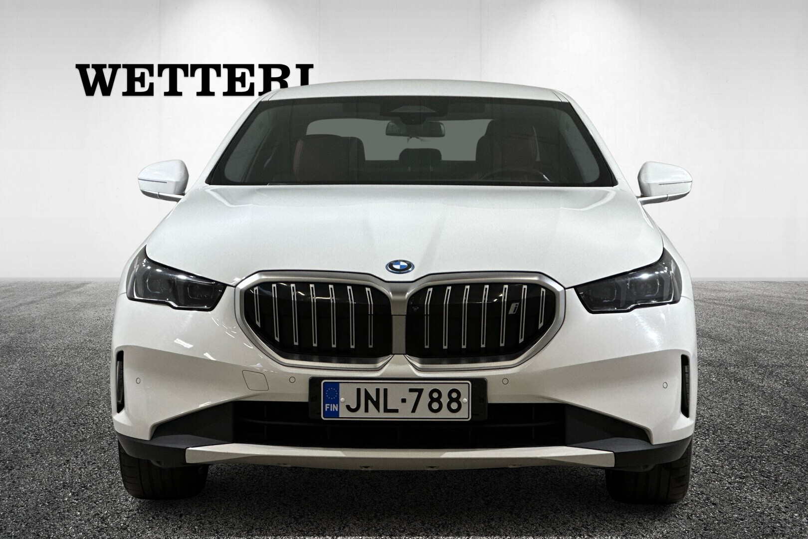 BMW i5 2024
