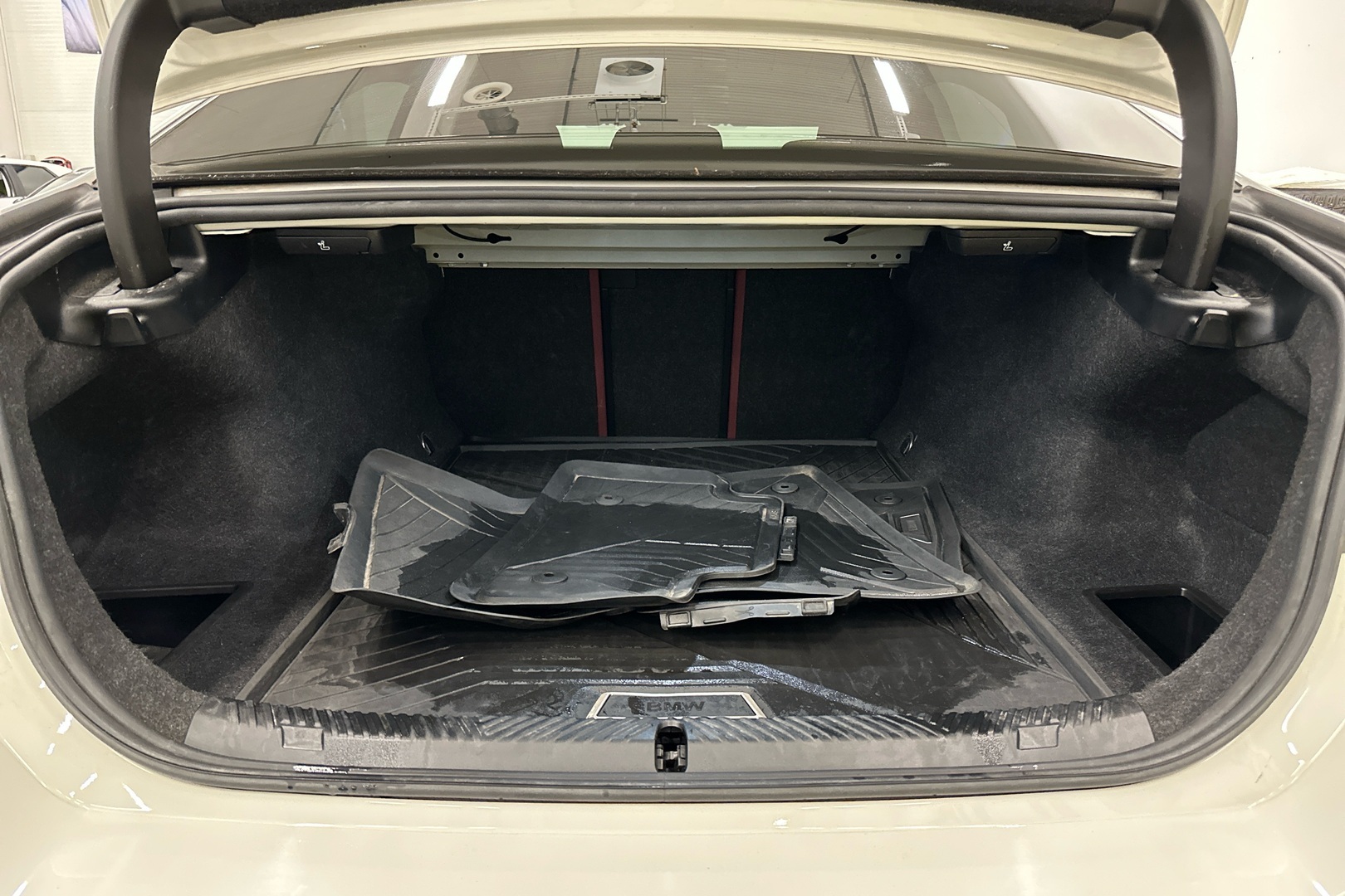 BMW i5 2024