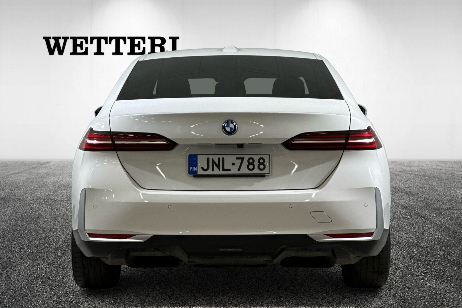 BMW i5 2024