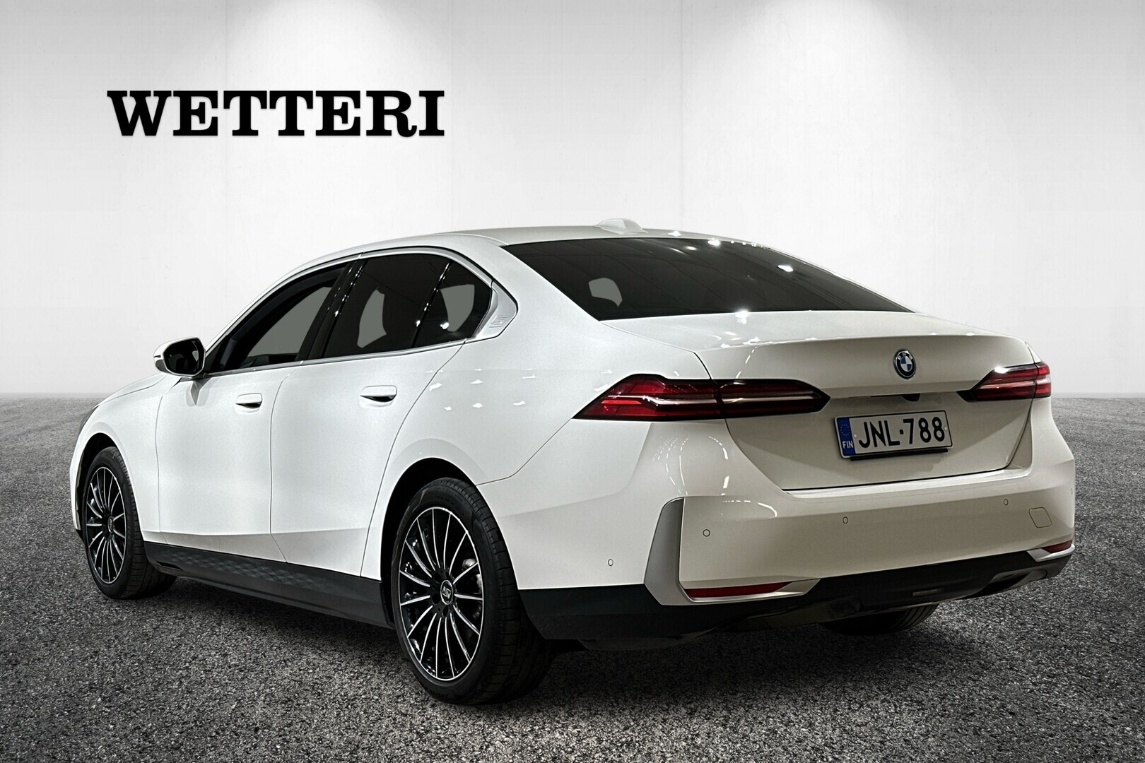 BMW i5 2024