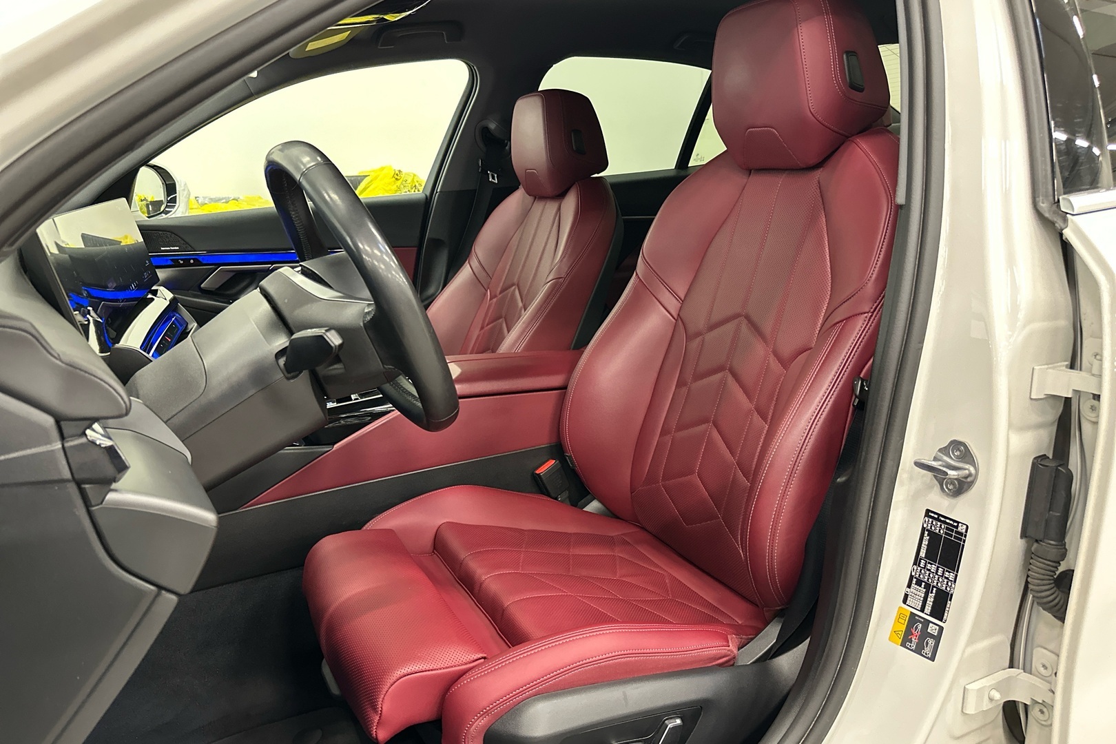 BMW i5 2024