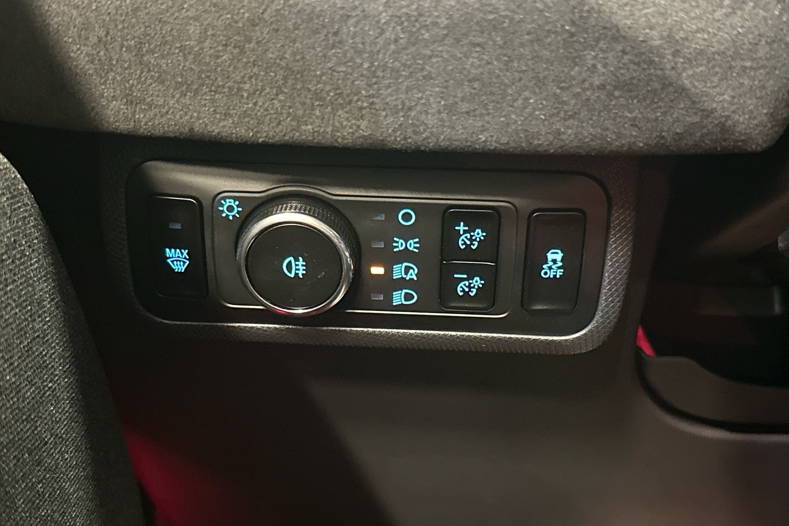 FORD Mustang Mach-E 2025