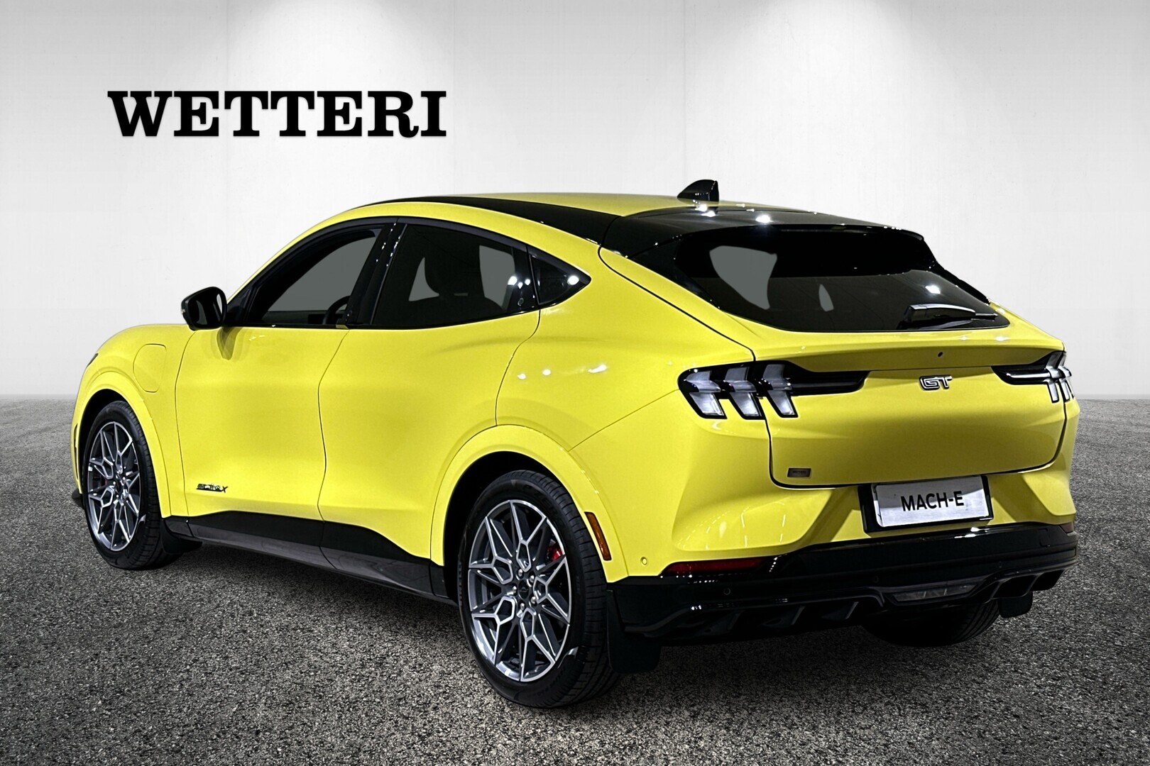 FORD Mustang Mach-E 2025