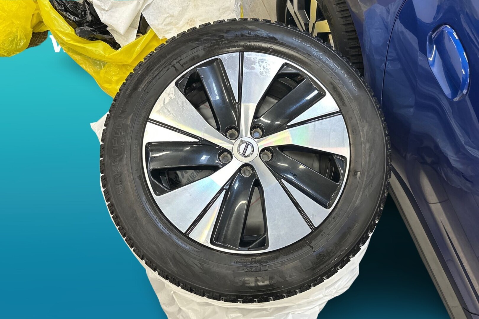 VOLVO XC40 21