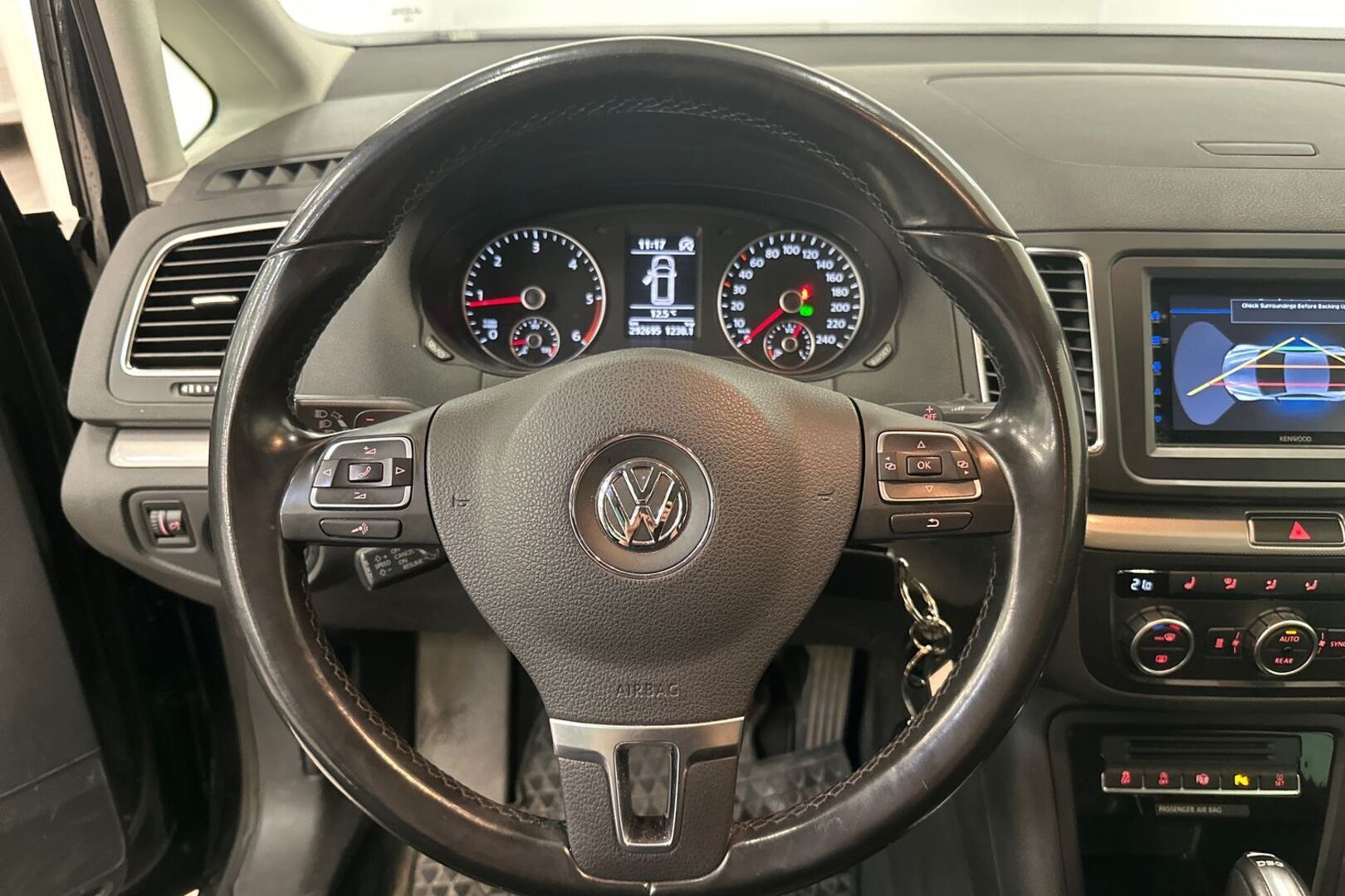 VOLKSWAGEN Sharan 2013