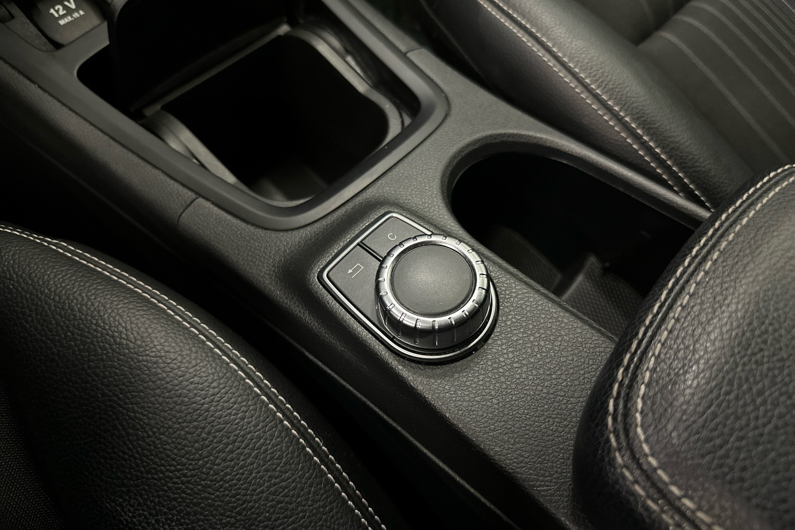 MERCEDES-BENZ B 2013