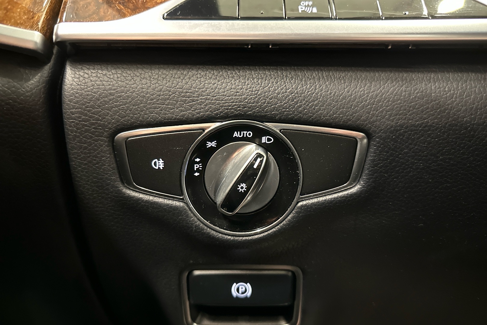 MERCEDES-BENZ S 2015