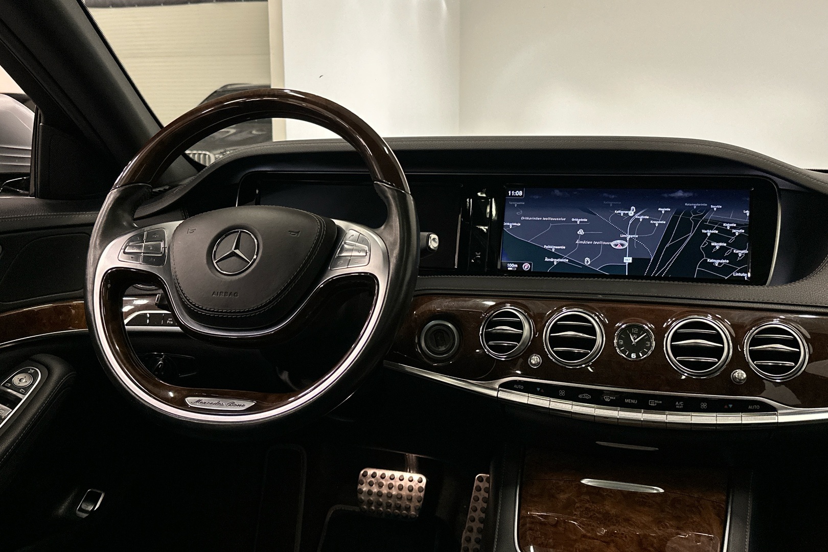 MERCEDES-BENZ S 2015