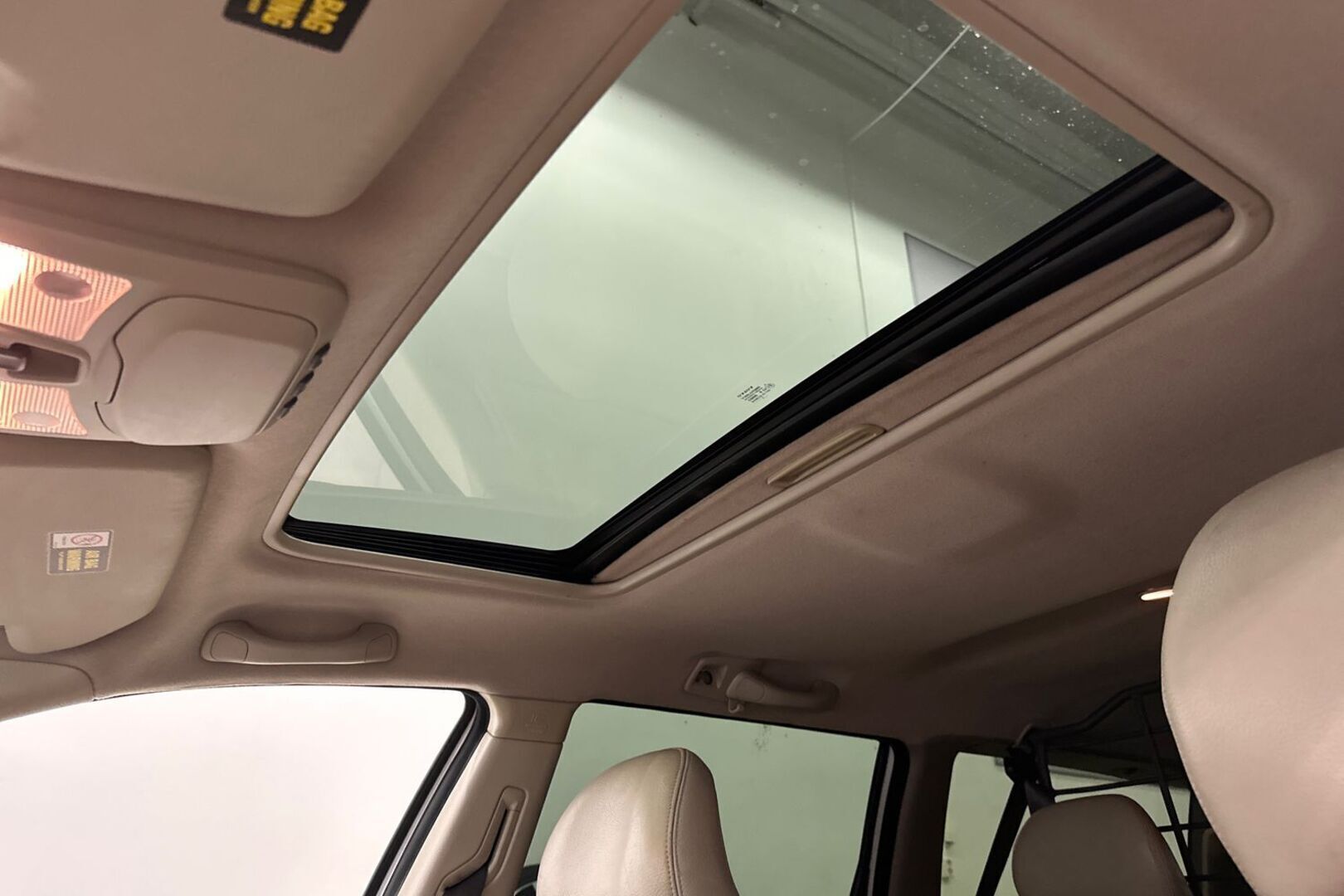 VOLVO V70 2003