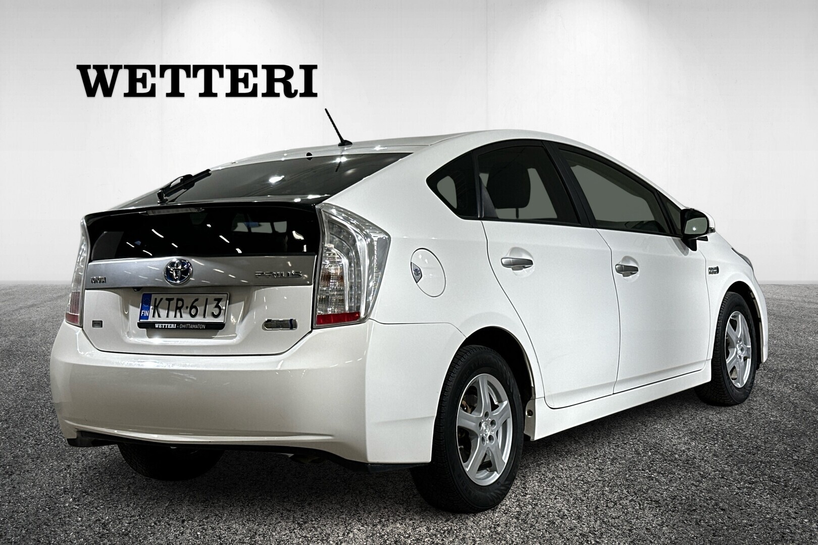 TOYOTA Prius Plug-in 2015