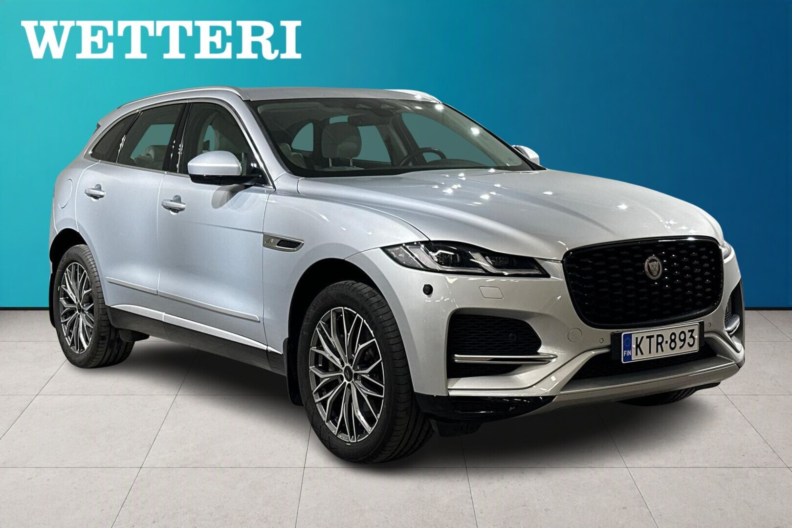 JAGUAR F-PACE 3