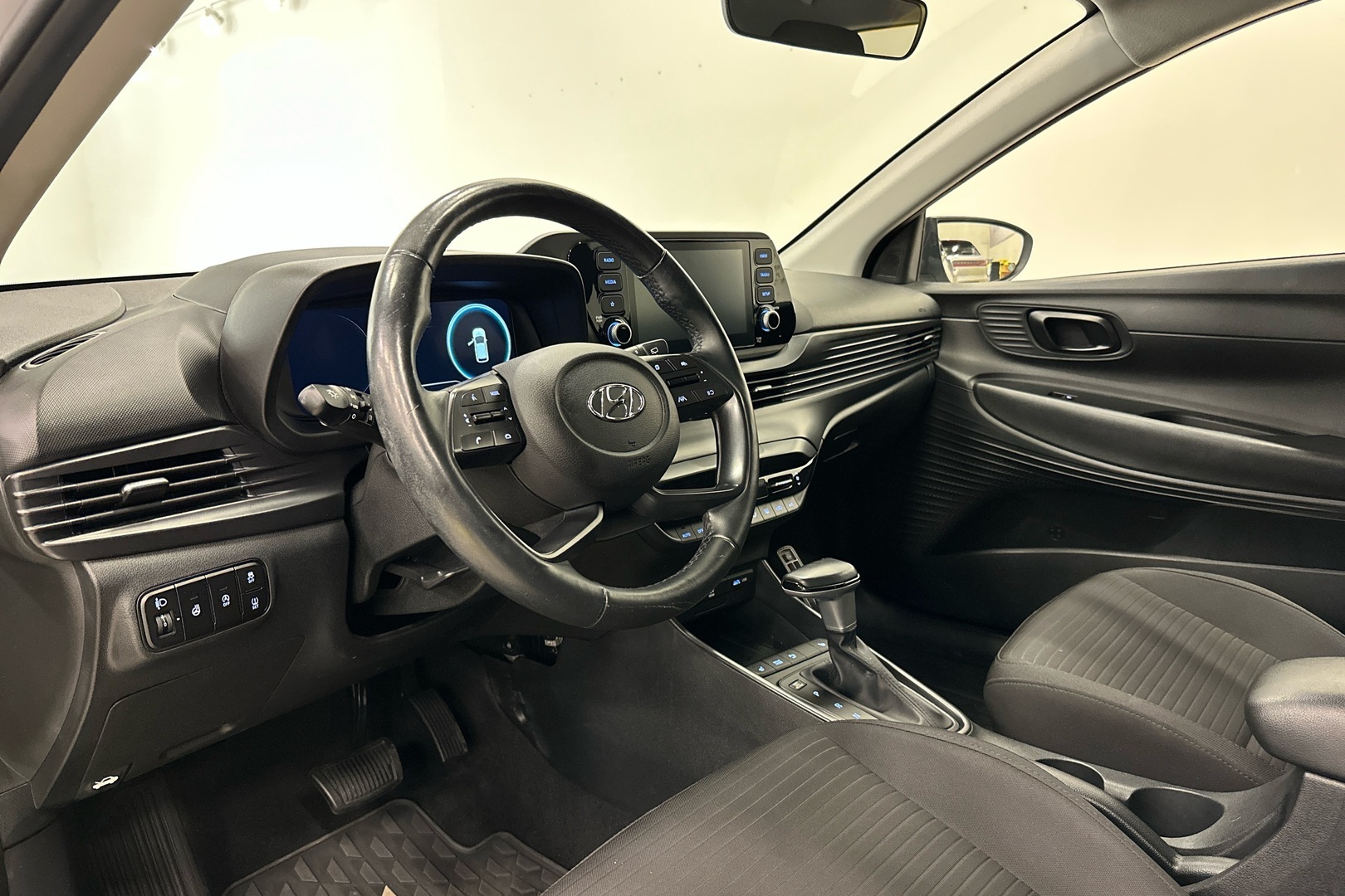 HYUNDAI i20 Hatchback 2021