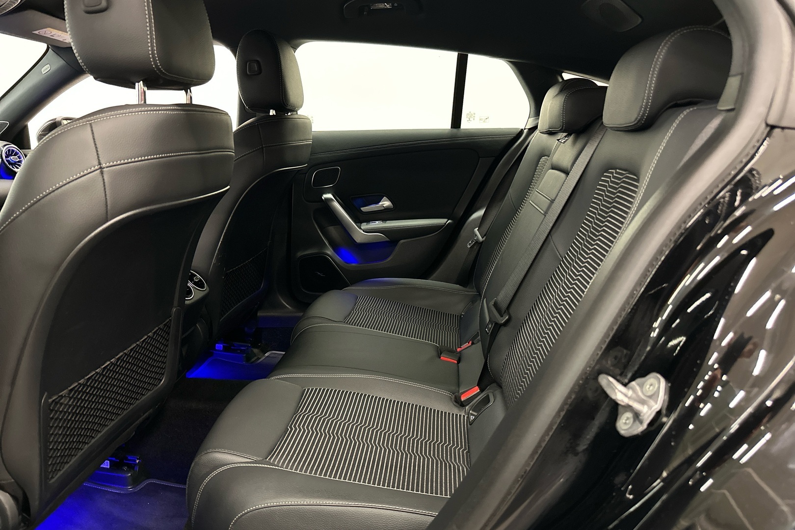 MERCEDES-BENZ CLA 2021